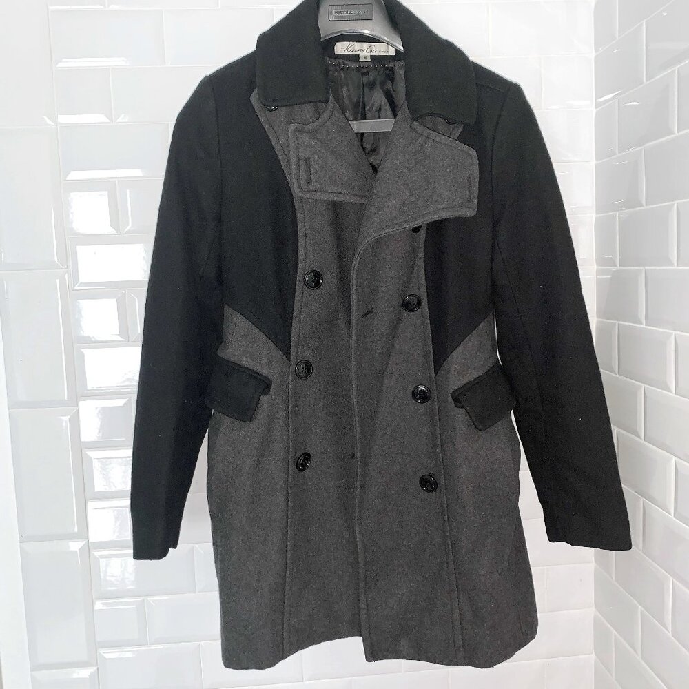 KENNETH COLE NY Double Breasted Pea Coat SIZE 8 Wool Blend Big Button Black EUC